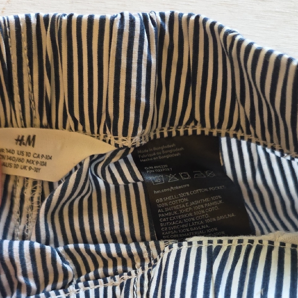 H&M Navy and White Striped Shorts - Picture 2 of 3
